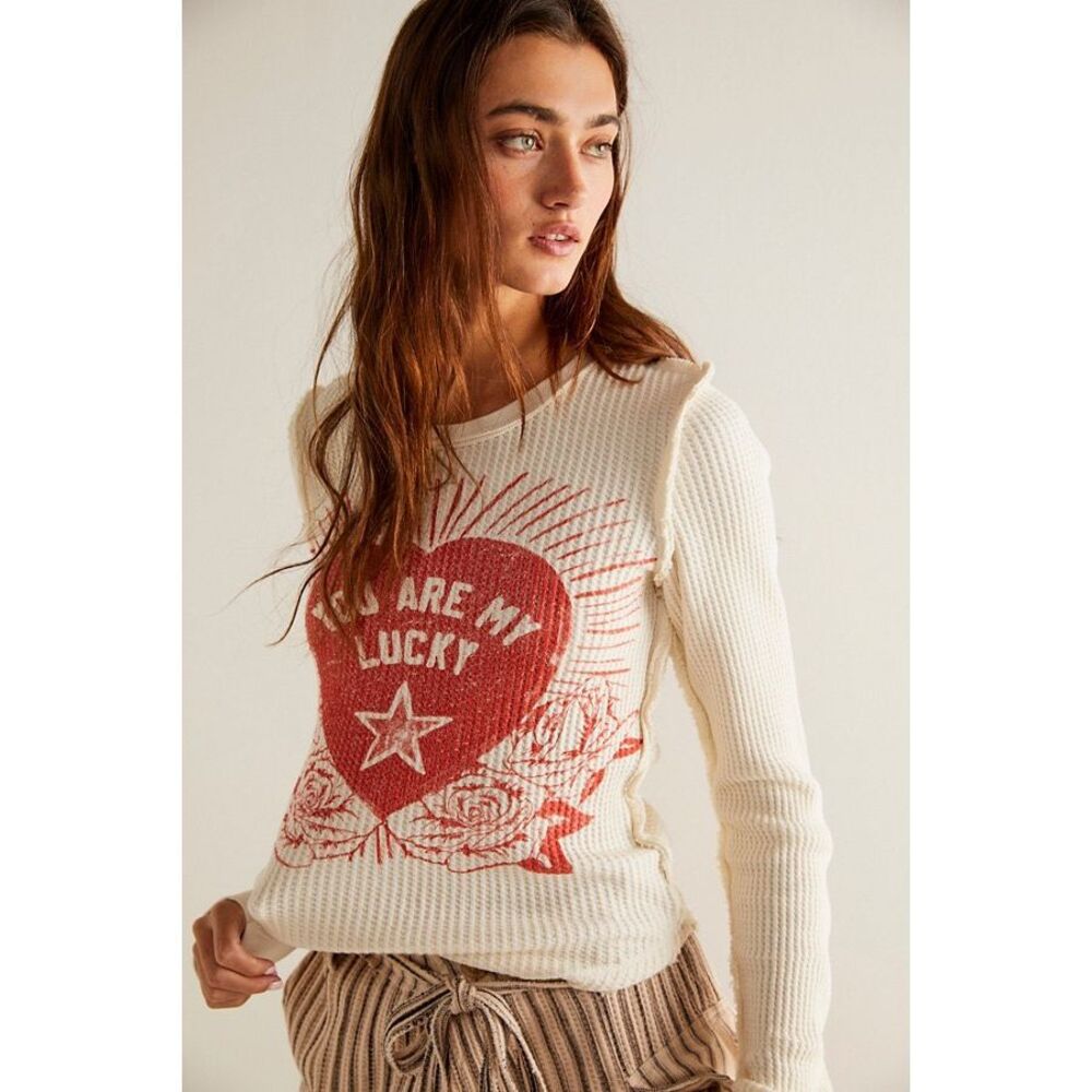 Free People Lucky Locket Thermal Tee Ivory Heart Graphic Thumbhole Small - Picture 2 of 16